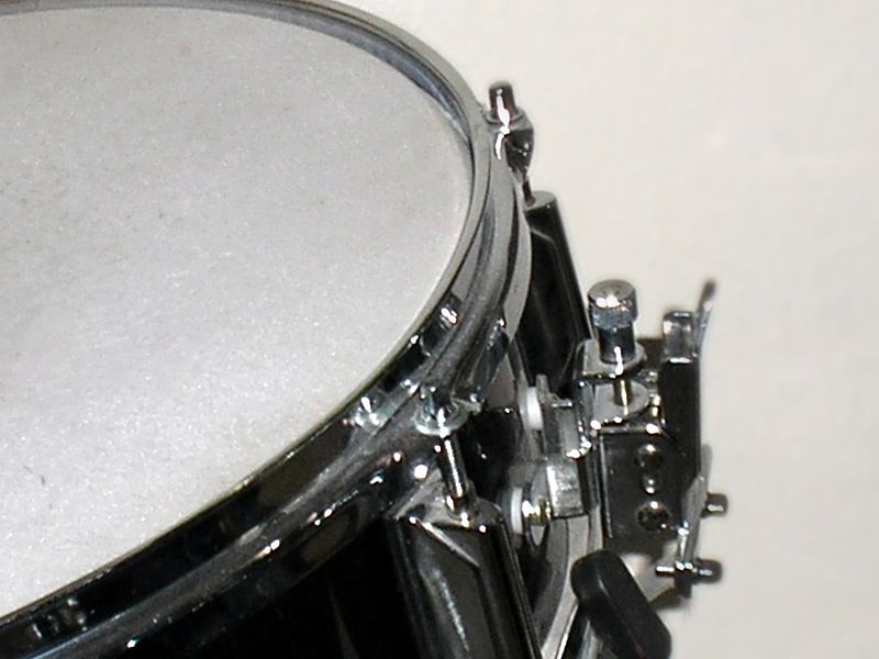 Snare Strainer